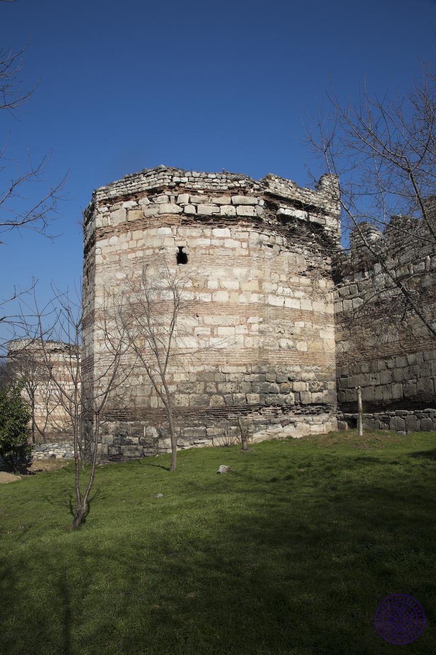 BT 04 (kule) - İstanbul Surları